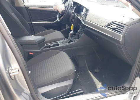 2024 Volkswagen Jetta 1.5T S z USA, uszkodzony, nr VIN 3VW5M7BU2RM030062